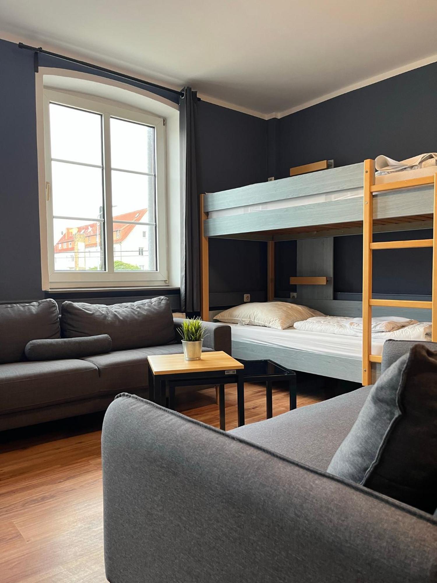 Blue Doors Hostel Ktv Rostock Exterior foto